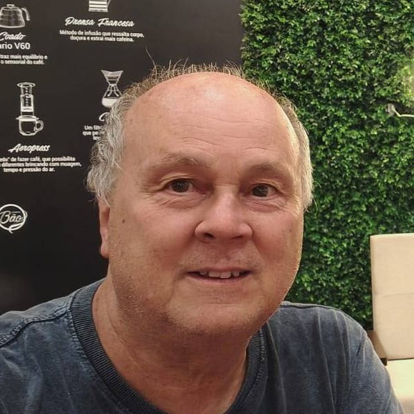 Cláudio Wanderley, autor da Blindagem Antigolpe